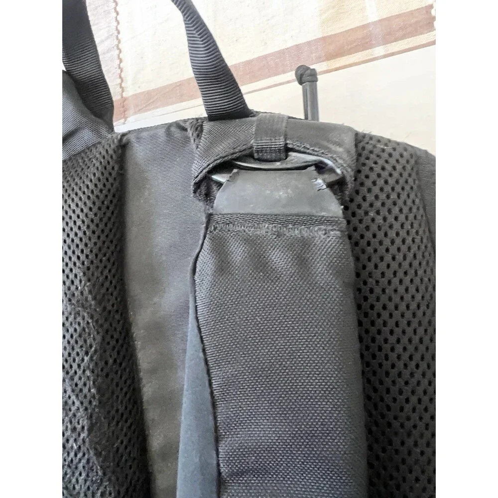 CamelBak Urban Assault XL Black Backpack Great Condition Durable Gear Hiking